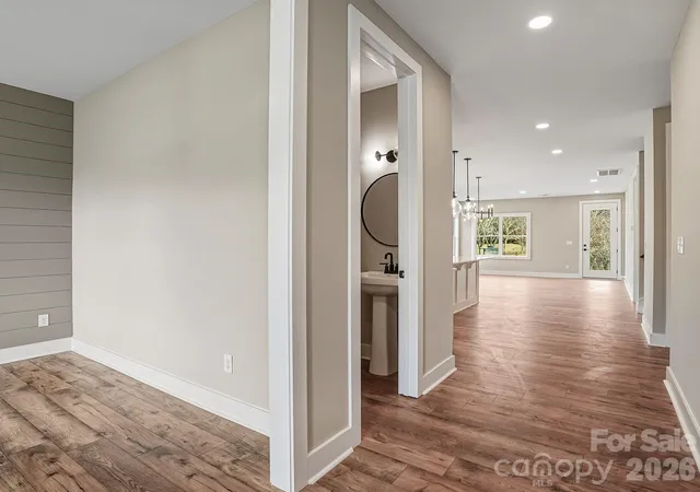 Photo 3 of Single family home for sale at 118 Chapel Xing Ln #10, Swannanoa, NC | MLS# 4355448 | Listing updated on 2026-09-30