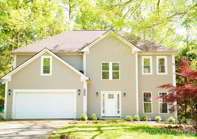 Photo 1 of Single family home for sale at 12224 Sutters Hl Ct #5, Charlotte, NC 28269 | MLS# 4355752 | Listing updated on 2026-09-16