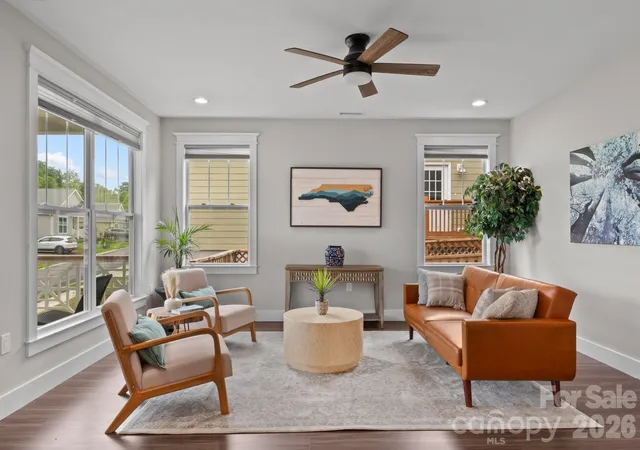 Photo 3 of Single family home for sale at 1112 Blueview Dr, Black Mountain, NC 28711 | MLS# 4355957 | Listing updated on 2026-09-30