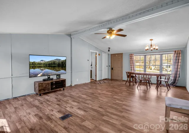 Photo 4 of Sale Pending at 122 Hotel Hl Dr, Landrum, SC 29356 | MLS# 4356326 | Listing updated on 2026-09-11