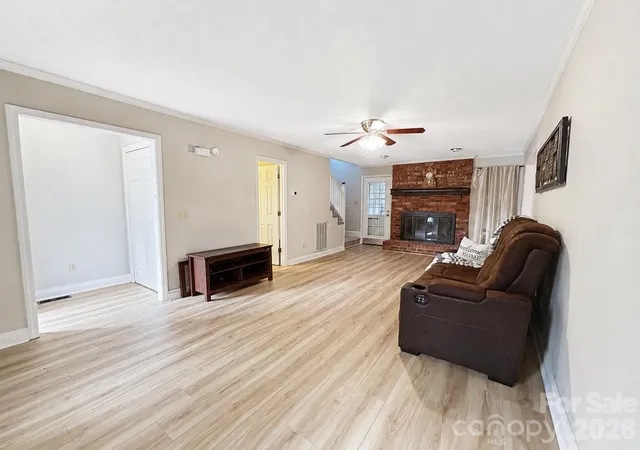Photo 4 of Condo for sale at 1160 SE Crestmont Dr, Concord, NC 28025 | MLS# 4357365 | Listing updated on 2026-09-12