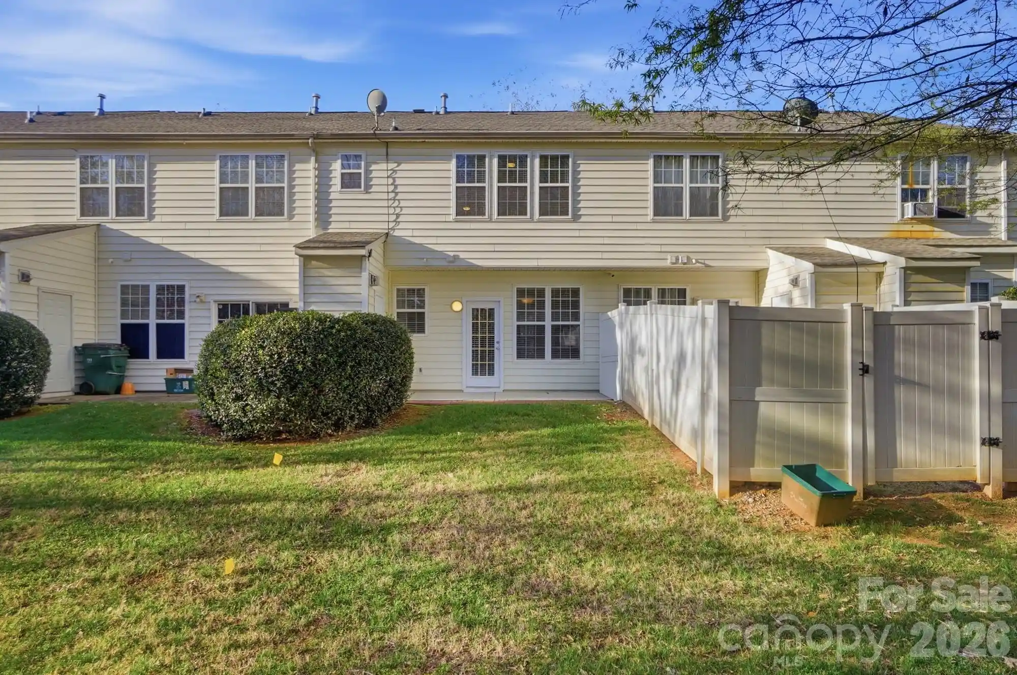 Listing Photo 47 - Condo for sale in 8422 Chaceview Ct located at 8422 Chaceview Ct, Charlotte, NC 28269 - Unit 8422 Chaceview Ct