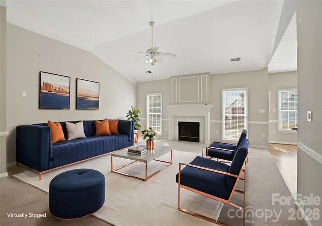Photo 3 of Single family home for sale at 15733 Berryfield St, Huntersville, NC 28078 | MLS# 4359638 | Listing updated on 2026-10-01