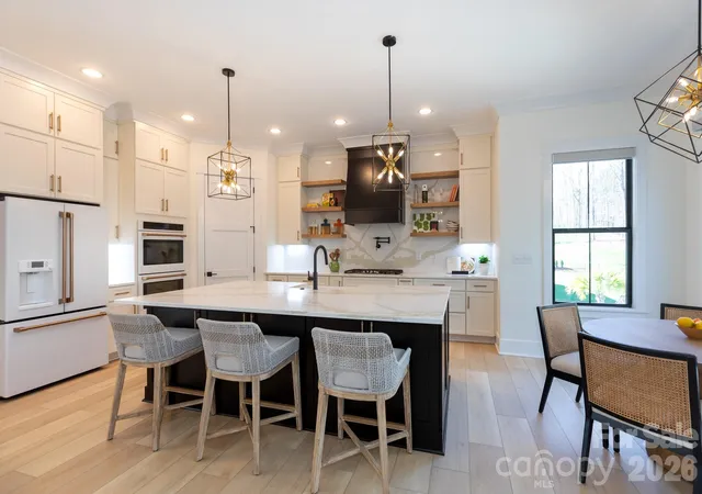 Photo 4 of Single family home for sale at 124 Direct Dr, Mooresville, NC 28117 | MLS# 4359656 | Listing updated on 2026-10-07