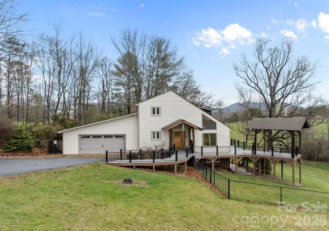 Photo 1 of Single family home for sale at 234 Justice Ridge Rd, Candler, NC 28715 | MLS# 4359838 | Listing updated on 2026-09-28