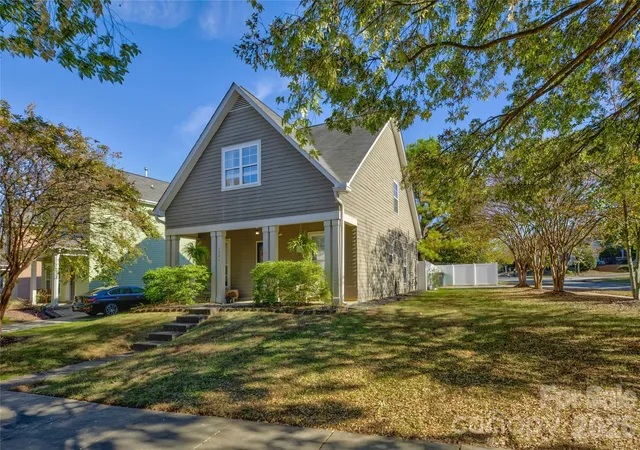 Photo 3 of Single family home for sale at 1804 Ethel Guest Ln, Charlotte, NC 28206 | MLS# 4361696 | Listing updated on 2026-09-15