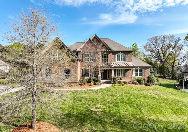 Photo 2 of Mansion for sale at 1015 Golden Bell Dr, Waxhaw, NC 28173 | MLS# 4361924 | Listing updated on 2026-09-20