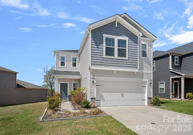 Photo 1 of Single family home for sale at 11935 Red Leaf Dr, Charlotte, NC 28215 | MLS# 4361968 | Listing updated on 2026-09-15