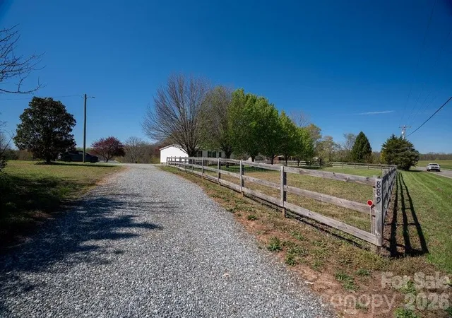 Photo 3 of Single family home for sale at 889 Tabor Rd, Olin, NC 28660 | MLS# 4361989 | Listing updated on 2026-10-03