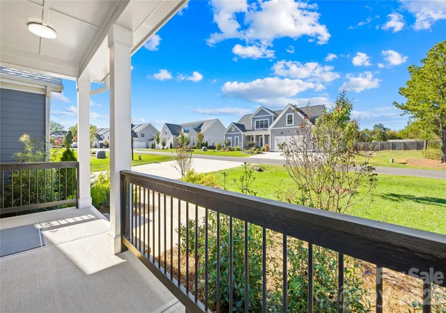 Photo 4 of Single family home for sale at 140 Dabbling Duck Cir, Mooresville, NC 28117 | MLS# 4363776 | Listing updated on 2026-09-15