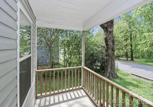 Photo 3 of Single family home for sale at 545 Gantt St, Mooresville, NC 28115 | MLS# 4364795 | Listing updated on 2026-09-11