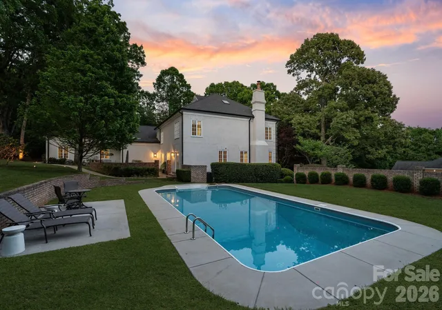 Photo 3 of Single family home for sale at 8124 Greencastle Dr, Charlotte, NC 28210 | MLS# 4364842 | Listing updated on 2026-09-12