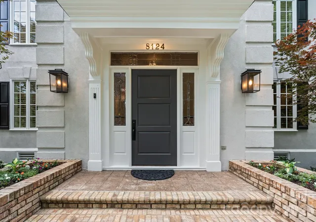 Photo 3 of Single family home for sale at 8124 Greencastle Dr, Charlotte, NC 28210 | MLS# 4364842 | Listing updated on 2026-09-12