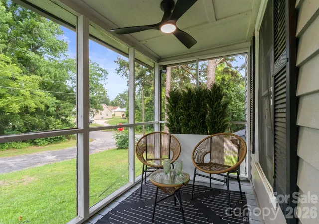 Photo 3 of Single family home for sale at 101 Fairview St, Clover, SC 29710 | MLS# 4366813 | Listing updated on 2026-09-16