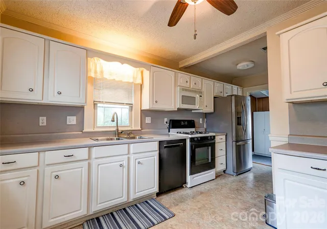 Photo 3 of Single family home for sale at 703 Dellinger Rd, Shelby, NC 28152 | MLS# 4366836 | Listing updated on 2026-09-14