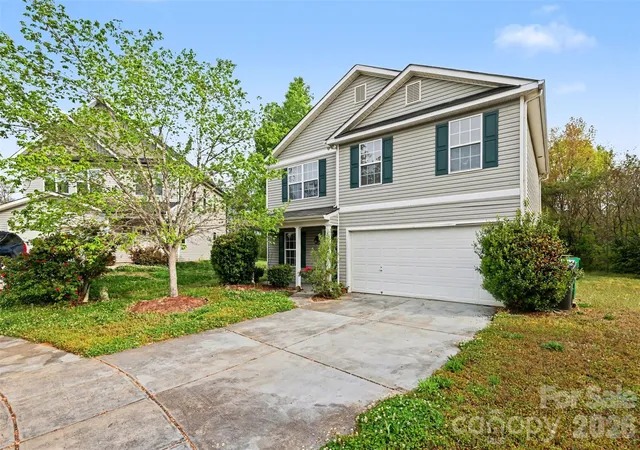 Photo 2 of Single family home for sale at 2100 Cranberry Woods Ct, Charlotte, NC 28208 | MLS# 4366878 | Listing updated on 2026-09-29