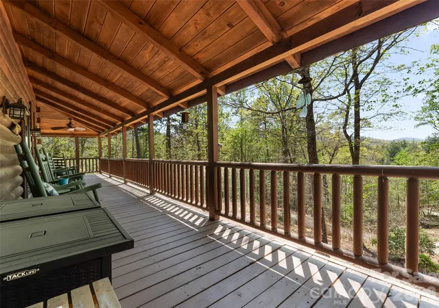 Photo 4 of Single family home for sale at 462 Deep Woods Ln, Saluda, NC 28773 | MLS# 4366925 | Listing updated on 2026-09-26