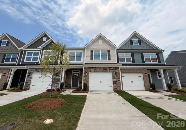 Photo 1 of Townhouse for sale at 450 Blythe Townhome Ln, Waxhaw, NC 28173 | MLS# 4367104 | Listing updated on 2026-10-01
