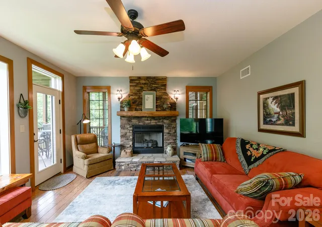 Photo 3 of Condo for sale at 222 Creekside Way #D202, Burnsville, NC 28714 | MLS# 4368055 | Listing updated on 2026-09-15