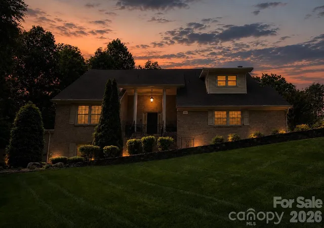 Photo 4 of Single family home for sale at 900 Courtney Ct SE #49, Concord, NC 28025 | MLS# 4368642 | Listing updated on 2026-09-25