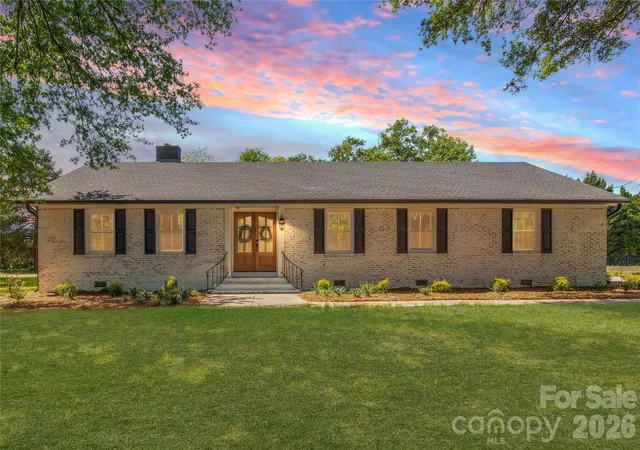 Single family home for sale at 1108 Evans Ml Rd, Pageland, SC 29728 | MLS# 4369888