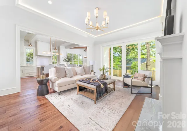 Photo 4 of Single family home for sale at 222 Walnut St, Davidson, NC 28036 | MLS# 4370424 | Listing updated on 2026-10-28