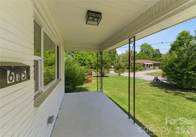 Photo 3 of Single family home for sale at 615 W Marsh St, Salisbury, NC 28144 | MLS# 4370900 | Listing updated on 2026-09-14