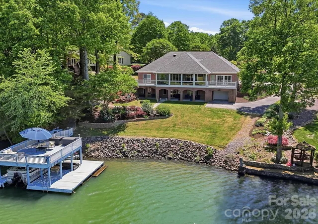 Photo 3 of Single family home for sale at 154 Quail Holw Dr, Kings Mountain, NC 28086 | MLS# 4371470 | Listing updated on 2026-09-11