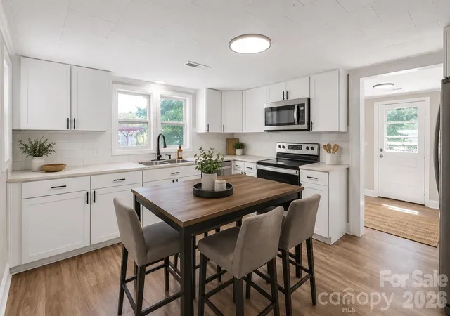 Photo 4 of Single family home for sale at 514 Olive Branch St, Marshville, NC 28103 | MLS# 4372177 | Listing updated on 2026-09-12