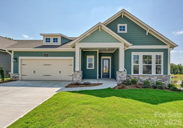 Photo 1 of Single family home for sale at 1157 Pastoral Pl, Waxhaw, NC 28173 | MLS# 4372182 | Listing updated on 2026-10-04