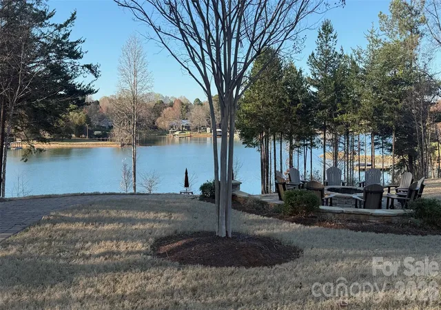 Photo 3 of Townhouse for sale at 107 Nablus Trl #C, Mooresville, NC 28117 | MLS# 4372340 | Listing updated on 2026-09-15