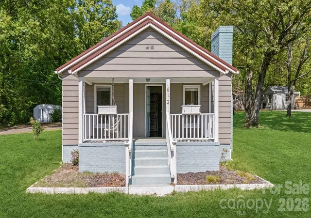 Photo 1 of Single family home for sale at 612 Rowan Mills Rd, Salisbury, NC 28147 | MLS# 4374315 | Listing updated on 2026-09-13