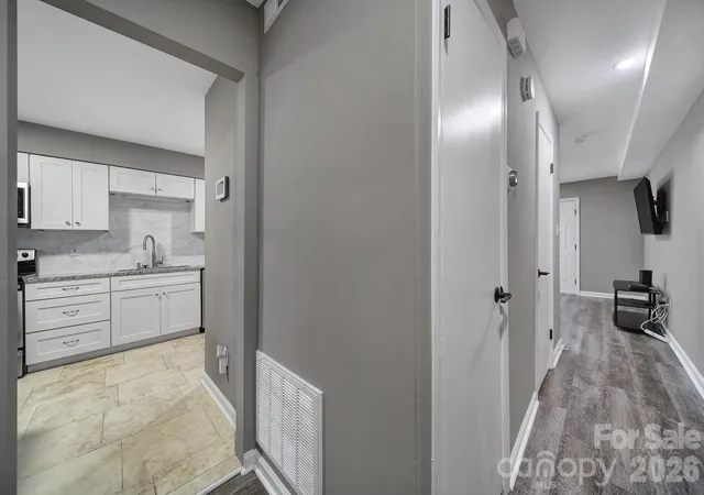 Photo 3 of Condo for sale at 11005 Hunter Trl, Charlotte, NC 28226 | MLS# 4374581 | Listing updated on 2026-09-11