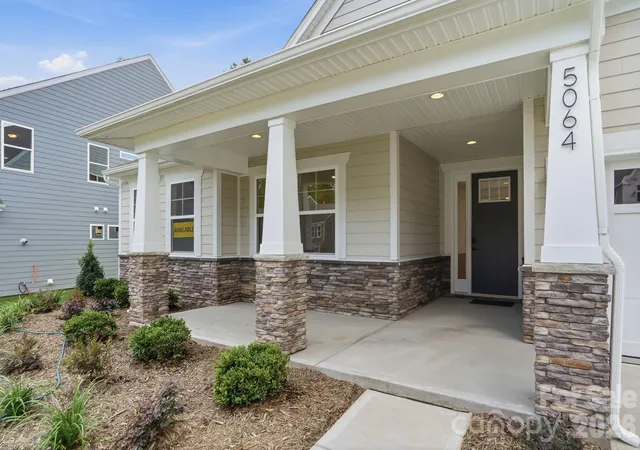 Photo 3 of Single family home for sale at 5064 Mclaughlin Loop, Waxhaw, NC 28173 | MLS# 4375308 | Listing updated on 2026-10-04
