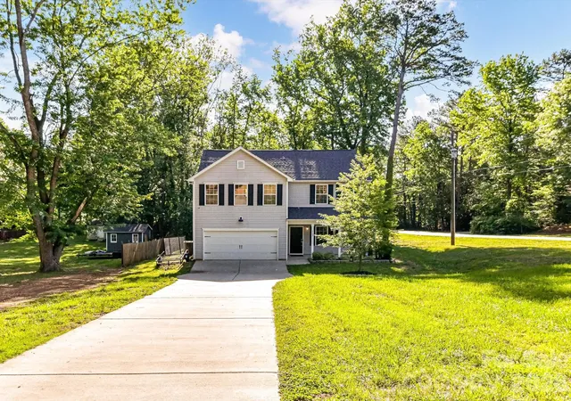 Photo 2 of Single family home for sale at 2109 Timber Ridge Rd, Monroe, NC 28112 | MLS# 4375338 | Listing updated on 2026-09-22