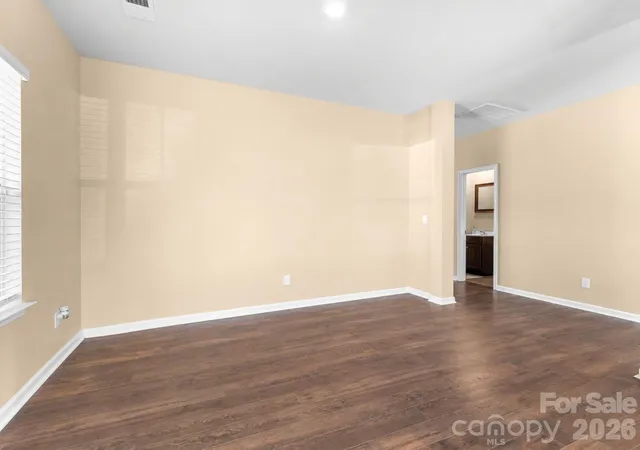 Photo 4 of Single family home for sale at 141 Wheatfield Rd, Fletcher, NC 28732 | MLS# 4375463 | Listing updated on 2026-10-04