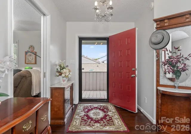 Photo 2 of Townhouse for sale at 136 Deerlake Dr, Asheville, NC 28803 | MLS# 4376799 | Listing updated on 2026-09-11