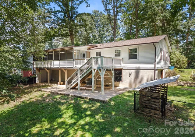 Photo 3 of Single family home for sale at 98 Pensacola Ave, Arden, NC 28704 | MLS# 4377061 | Listing updated on 2026-10-09