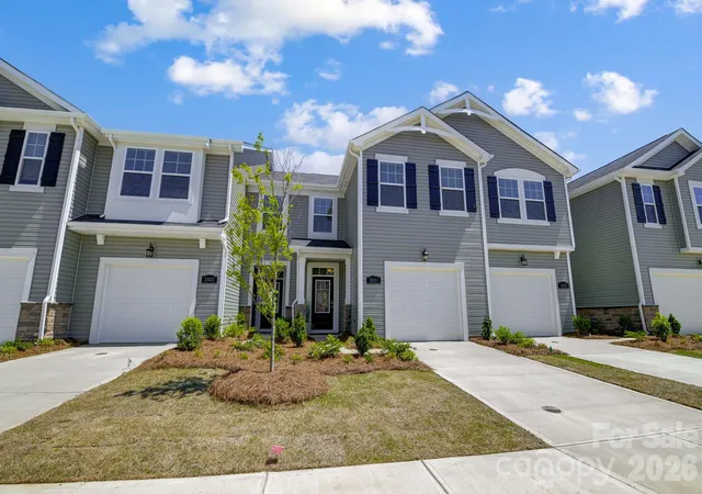 Photo 1 of Sale Pending at 7017 Cerris Dr, Charlotte, NC 28269 | MLS# 4377169 | Listing updated on 2026-10-27