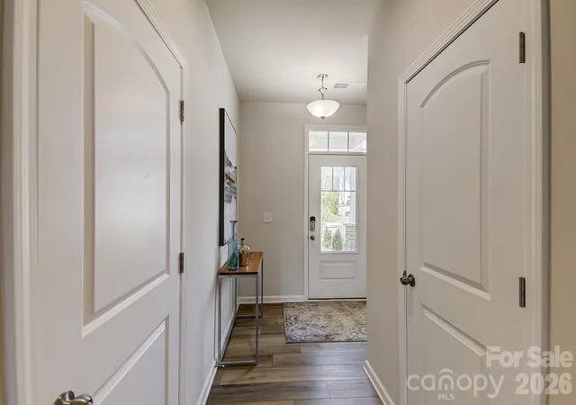 Photo 2 of Sale Pending at 7017 Cerris Dr, Charlotte, NC 28269 | MLS# 4377169 | Listing updated on 2026-10-27