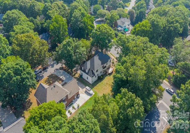 Photo 3 of Single family home for sale at 11550 Falling Leaves Dr, Charlotte, NC 28277 | MLS# 4377977 | Listing updated on 2026-09-12