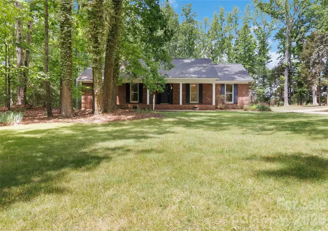 Photo 1 of Single family home for sale at 447 Partridge Pl, York, SC 29745 | MLS# 4378725 | Listing updated on 2026-09-24