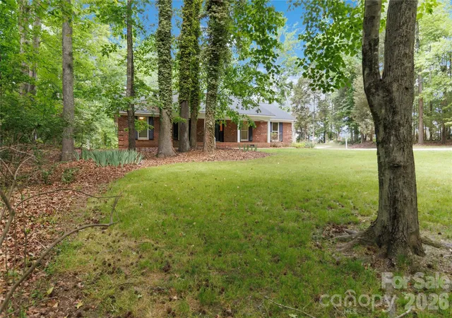Photo 3 of Single family home for sale at 447 Partridge Pl, York, SC 29745 | MLS# 4378725 | Listing updated on 2026-09-24