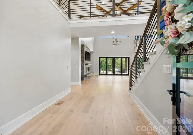 Photo 2 of Single family home for sale at 132 Binns Rd, Mooresville, NC 28117 | MLS# 4379483 | Listing updated on 2026-10-03