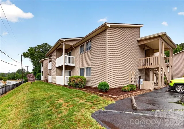 Photo 1 of Condo for sale at 140 Lake Concord Rd NE #A10, Concord, NC 28025 | MLS# 4379495 | Listing updated on 2026-09-14