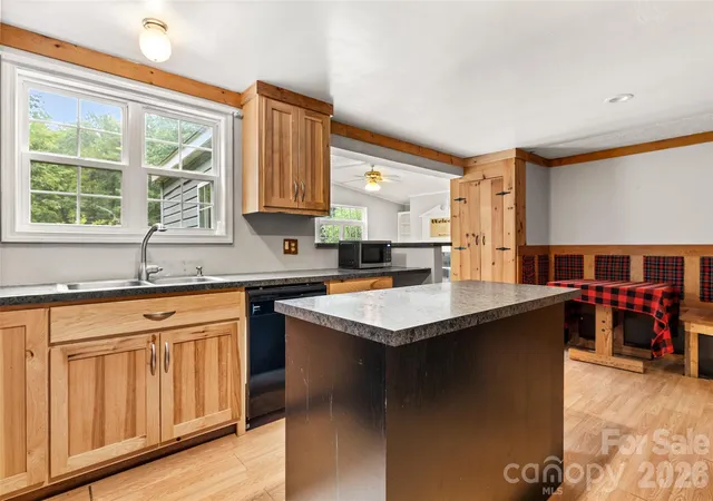 Photo 3 of Single family home for sale at 135 Benton Rd, Kings Mountain, NC 28086 | MLS# 4379689 | Listing updated on 2026-09-15