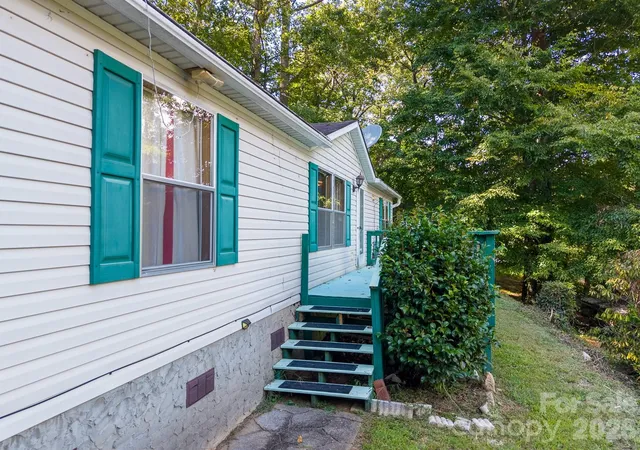 Photo 3 of Single family home for sale at 39 Lisa Ct #11, Otto, NC 28763 | MLS# 4379777 | Listing updated on 2026-09-15
