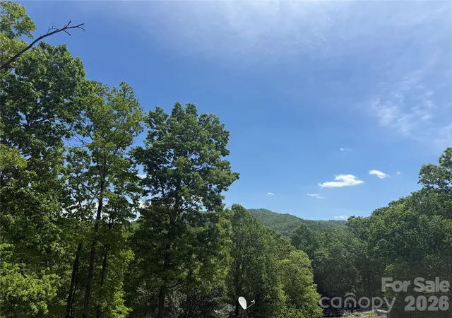Photo 4 of Single family home for sale at 39 Lisa Ct #11, Otto, NC 28763 | MLS# 4379777 | Listing updated on 2026-09-15