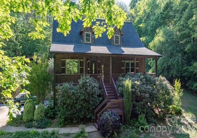 Photo 1 of Single family home for sale at 3355 Helton Hartley Pl, Lenoir, NC 28645 | MLS# 4381780 | Listing updated on 2026-09-12