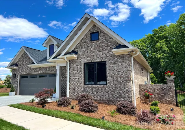 Photo 1 of Single family home for sale at 5124 Silver Tr Ln, Denver, NC 28037 | MLS# 4382264 | Listing updated on 2026-09-13